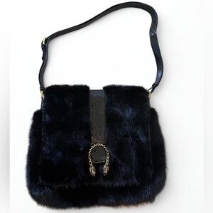 Gucci Dionysus Shoulder Bag - Black Fur & Crocodile Detail